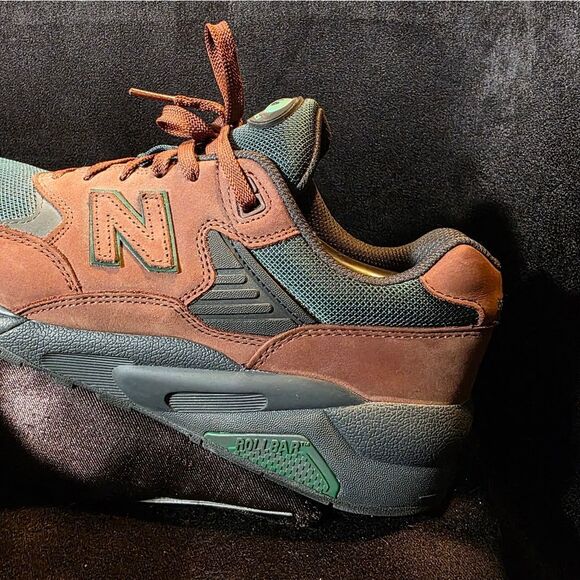 New Balance "Beef And Brocolli" Mens 10.5 - Picture 3 of 10